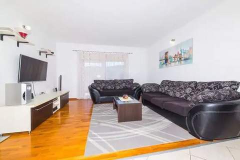 Three Bedroom Villa - Ferienunterkunft in Trogir (7 Personen)