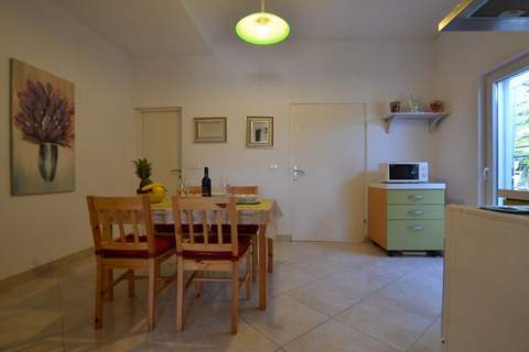 Tranquil Rovinj Studio Apartments - Studio Apartment with Terrace - Ferienunterkunft in Rovinj (3 Personen)