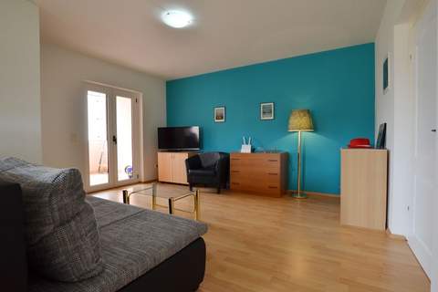 Spacious Apartment with Loggia - One Bedroom Apartment with Loggia - Ferienunterkunft in Rovinj (4 Personen)