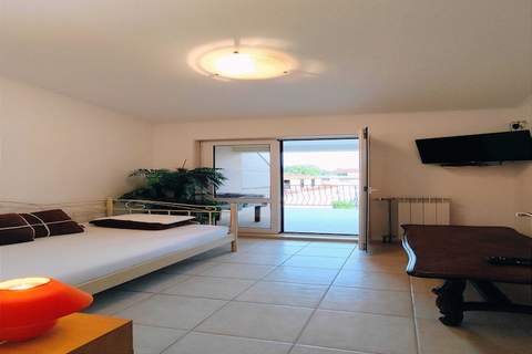 Kastel Stafilic Comfortable Apartments - Three Bedroom Apartment with Terrace - Ferienunterkunft in Kastel Stafilic (7 Personen)