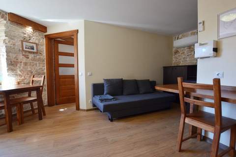 Urban and Upscale Homes Rovinj Old Town - Standard One Bedroom Apartment (owner A3) - Ferienunterkunft in Rovinj (4 Personen)