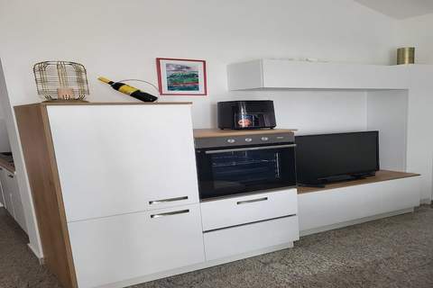 Villa Analena - Two Bedroom Apartment 2 - Ferienunterkunft in Sibenik (4 Personen)