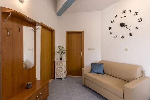 Adriatic Island Sea View Apartments - One Bedroom Apartment with Terrace (A1) - Ferienunterkunft in Bol (3 Personen)