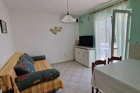 Apartments Dana - One Bedroom Apartment 2 - Ferienunterkunft in Srima (2 Personen)