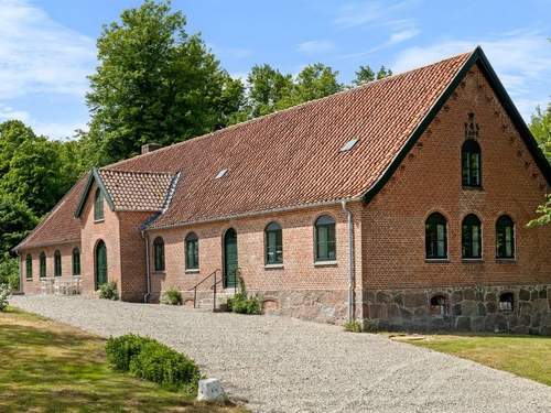 Ferienhaus Brun - 1.5km from the sea