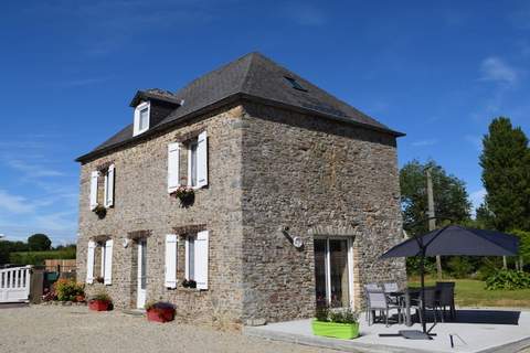 Ferienunterkunft in Saint-Germain-sur-Ay (7 Personen)