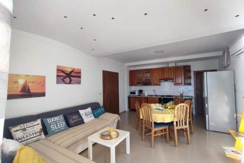 Villa Orada Superior Ground floor - 2 Bedroom apartment - Ferienunterkunft in Brela (4 Personen)