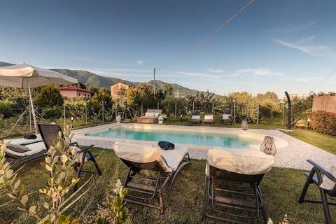Villa Ricordi - Ferienunterkunft in Marlia (10 Personen)