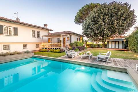 Villa Desiree - Ferienunterkunft in Pietrasanta (8 Personen)