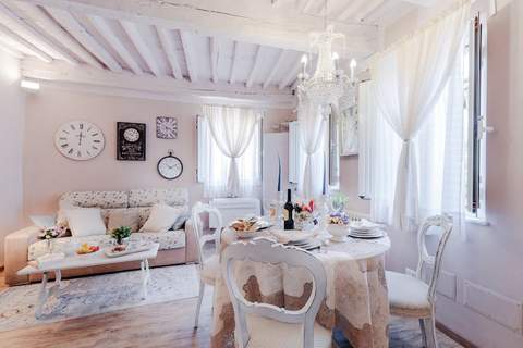 Casa Monique - Ferienunterkunft in Lucca (4 Personen)