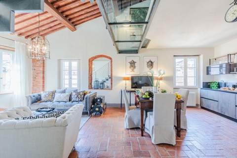 Casa Lucky, a Modern Lucca Penthouse - Ferienunterkunft in Lucca (6 Personen)