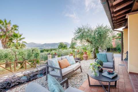 Villa Gabry - Ferienunterkunft in Lucca (6 Personen)