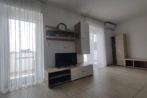 Apartments Krk with Sea View and Terrace - Standard Two Bedroom Apartment with Sea View ant Terrace (owner first floor) - Ferienunterkunft in Krk (4 Personen)