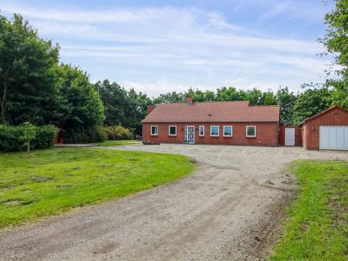 Ferienhaus Josefiina - 22km from the sea