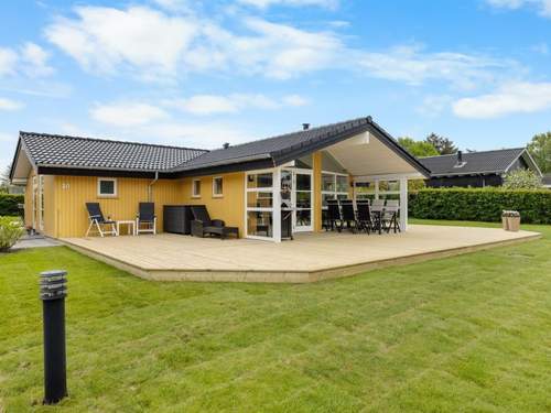 Ferienhaus Frederikke - 875m from the sea