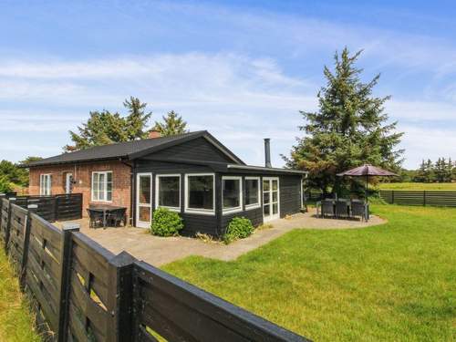 Ferienhaus Øvli - 3.8km from the sea