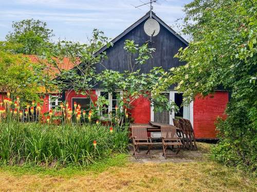 Ferienhaus Virpi - 8km from the sea