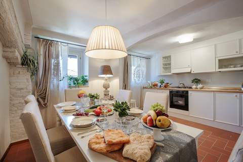 Casa Rosalba - Ferienunterkunft in Lucca (4 Personen)