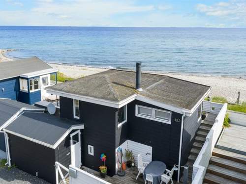 Ferienhaus Folkhart - 10m from the sea