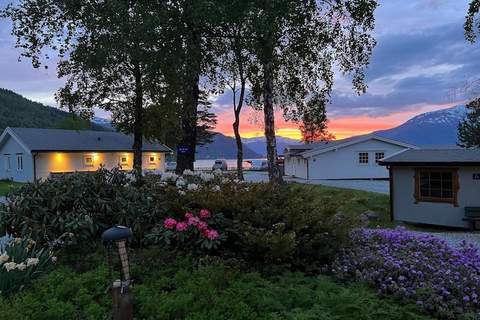 Heng - Ferienunterkunft in Kinsarvik (8 Personen)