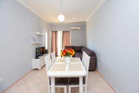 Amara Sea View Apartment 7 Floor - Ferienunterkunft in Vlorë (4 Personen)