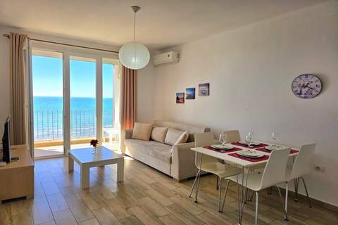 ALD120 - Ferienunterkunft in Durres (4 Personen)