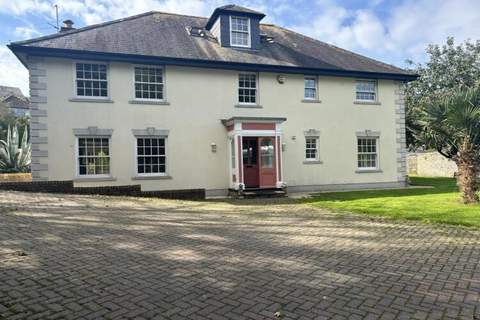 Nicely Tucked Away Cottage - Ferienunterkunft in Millbrook (4 Personen)