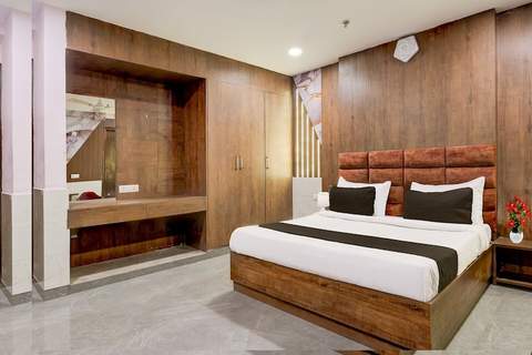 Super Hotel O Alipur Narela - Ferienunterkunft in Delhi (2 Personen)