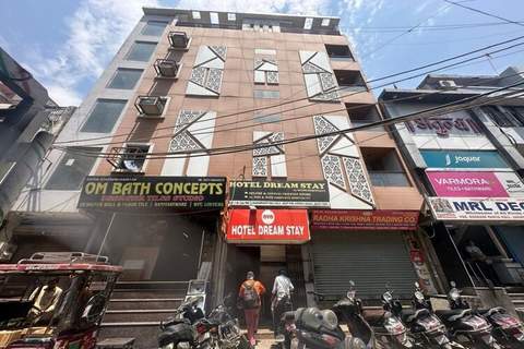 Collection O Preet Vihar Dharam Kante Wali Gali - Ferienunterkunft in Delhi (2 Personen)