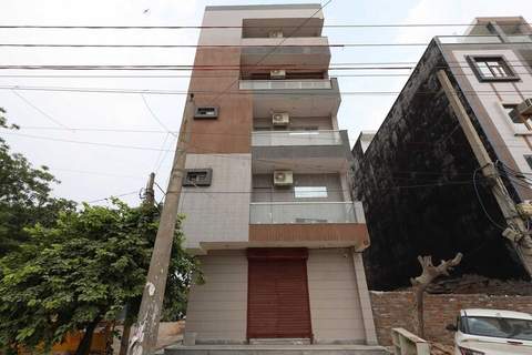 Collection O Rohini Sector 21 Formerly Shelter Inn - Ferienunterkunft in Delhi (2 Personen)