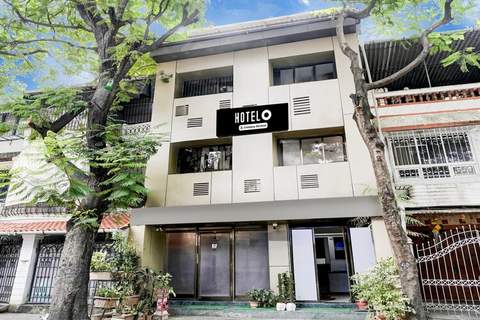 Super Hotel O Four Bungalow Formerly Ardaas Residency - Ferienunterkunft in Mumbai (2 Personen)