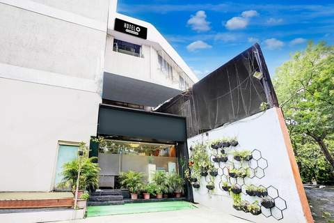 Super Hotel O Sakinaka Andheri Kurla Road - Ferienunterkunft in Mumbai (2 Personen)