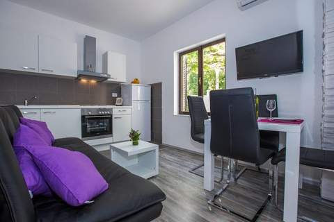 Villa Roza - One-Bedroom Apartment - Ferienunterkunft in Mokosica (2 Personen)