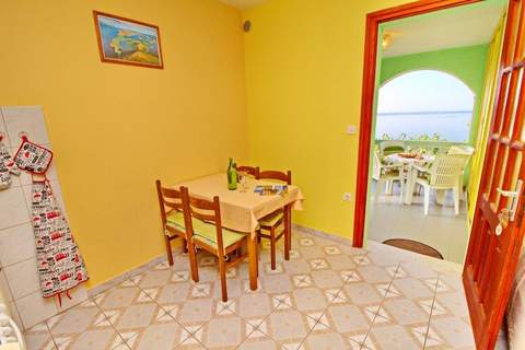 Apartments Bačić - One Bedroom Apartment with Terrace and Sea View (A2+1) - Ferienunterkunft in Blato (3 Personen)