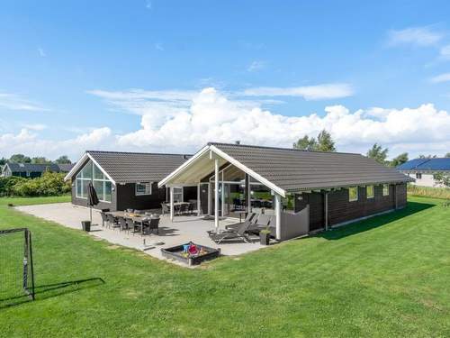Ferienhaus Jurgis - 900m from the sea