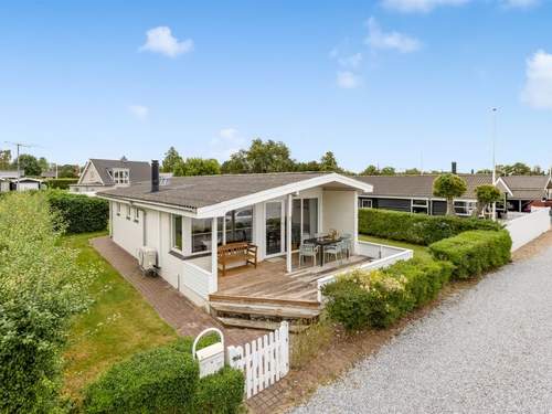 Ferienhaus Gudmund - 50m from the sea