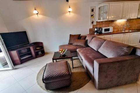 Villa Marid Opatija - One Bedroom Apartment With Balcony - Ferienunterkunft in Opatija (4 Personen)