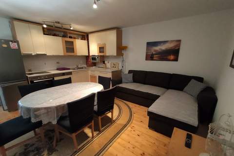 Apartments Ivan Supetar - Two Bedroom Apartment with Terrace no.3 - Ferienunterkunft in Supetar (4 Personen)