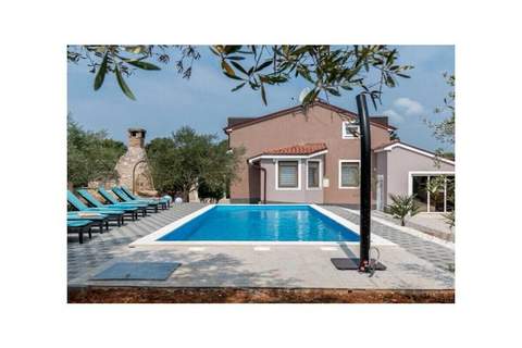 Ferienunterkunft in Pula (7 Personen)