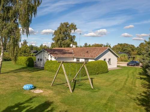 Ferienhaus Mainio - 800m from the sea