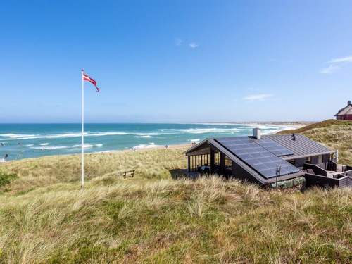 Ferienhaus Arngrim - 100m from the sea