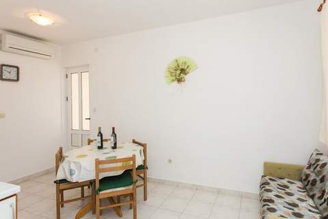 Apartments Villa Dingač- Borak - Comfort One Bedroom Apartment with Balcony and Sea View No. 4 - Ferienunterkunft in Potomje (4 Personen)