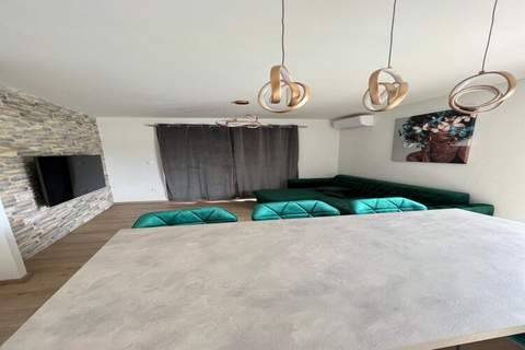 One-Bedroom Apartment With Terrace - Ferienunterkunft in Drace (2 Personen)