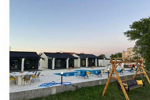 Ferienunterkunft in Benkovac (9 Personen)