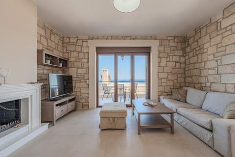 Petrina 3 - Ferienunterkunft in Keratokambos (6 Personen)