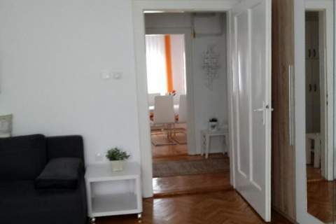 Apartments Lavanda Idila - Studio apartment (Studio with Garden View on BDC) -(1) - Ferienunterkunft in Zagreb (3 Personen)