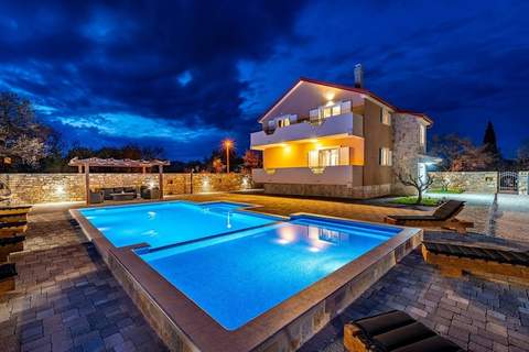 Luxury Villa Escape - Ferienunterkunft in Benkovac (10 Personen)