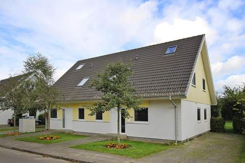 Teichrose 108 qm 9 Personen - Haus Nr 22B - Ferienunterkunft in Mirow (9 Personen)