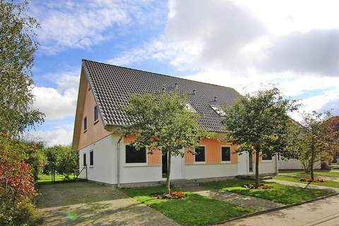 Löwenzahn 118 qm 1-9 Personen Haus Nr 22E - Ferienunterkunft in Mirow (9 Personen)