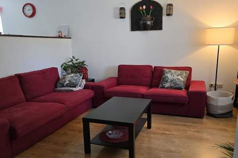 Luxury Pool Villa Aurora - Four Bedroom Villa with the Pool - Ferienunterkunft in Zagreb (10 Personen)